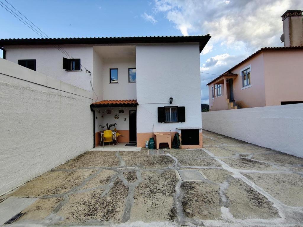 Séjour chez l'habitant Casa Da Avo Fatima *